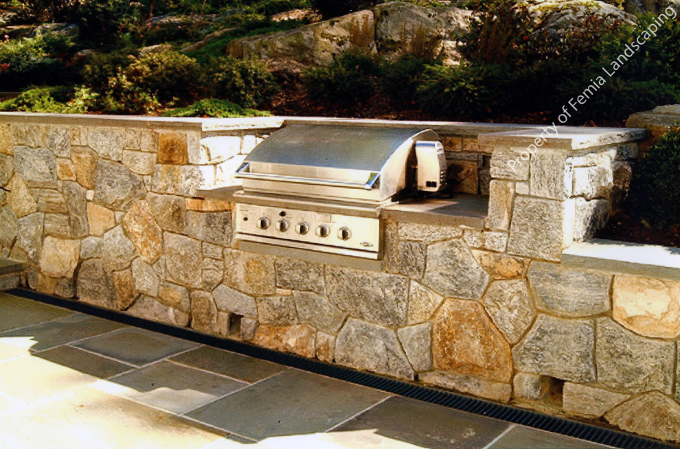 Custom-Built Grills / Outdoor Kitchens | Femia Landscaping